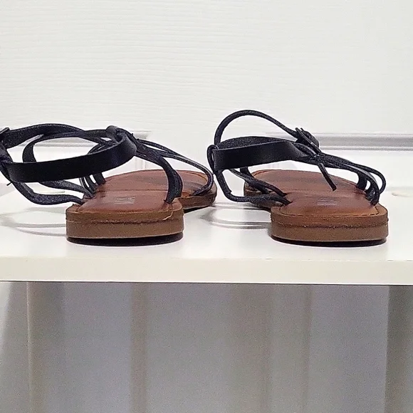 Mia strappy sandal - Picture 5 of 7